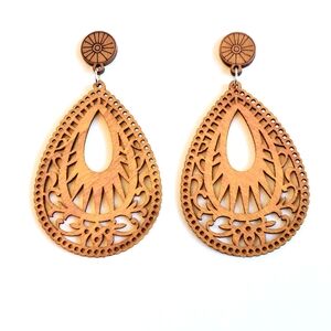 💎 3/$25 Bohemian wood craving earrings